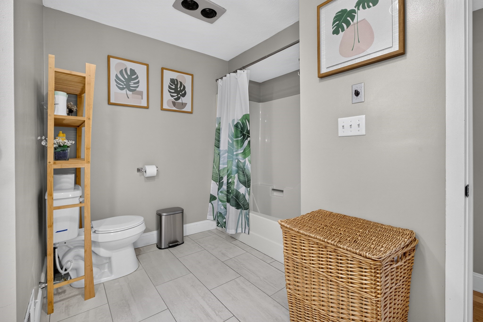 42 Epping Street # 4 Property Photo 18