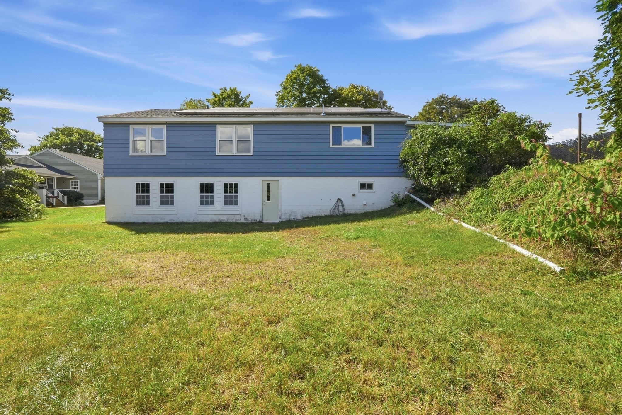 107 South St Property Photo 4