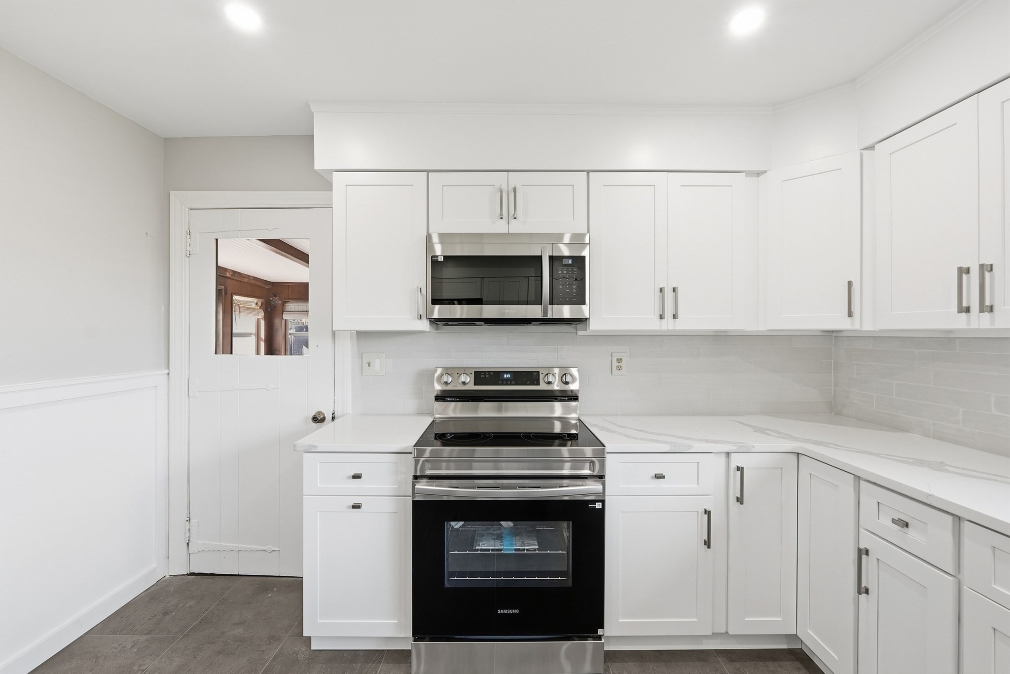 107 South St Property Photo 11