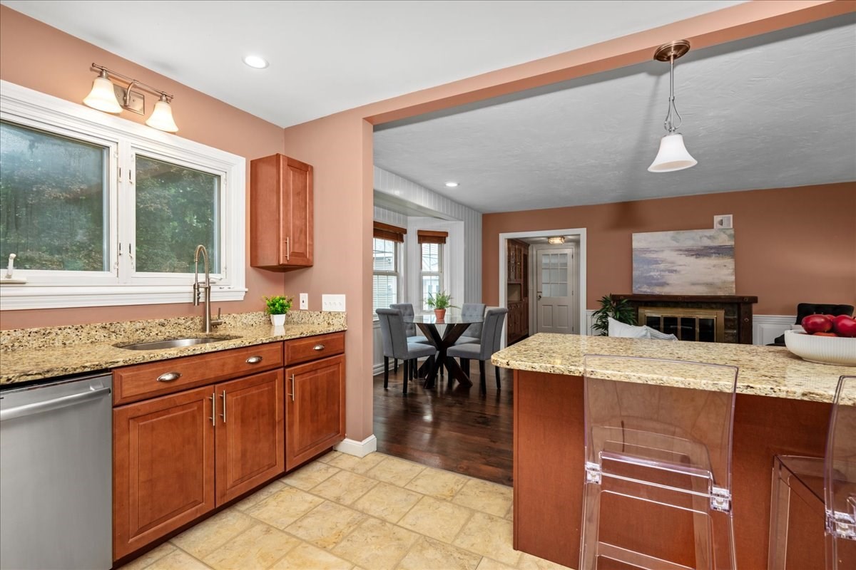 216 Boston Rd Property Photo 9