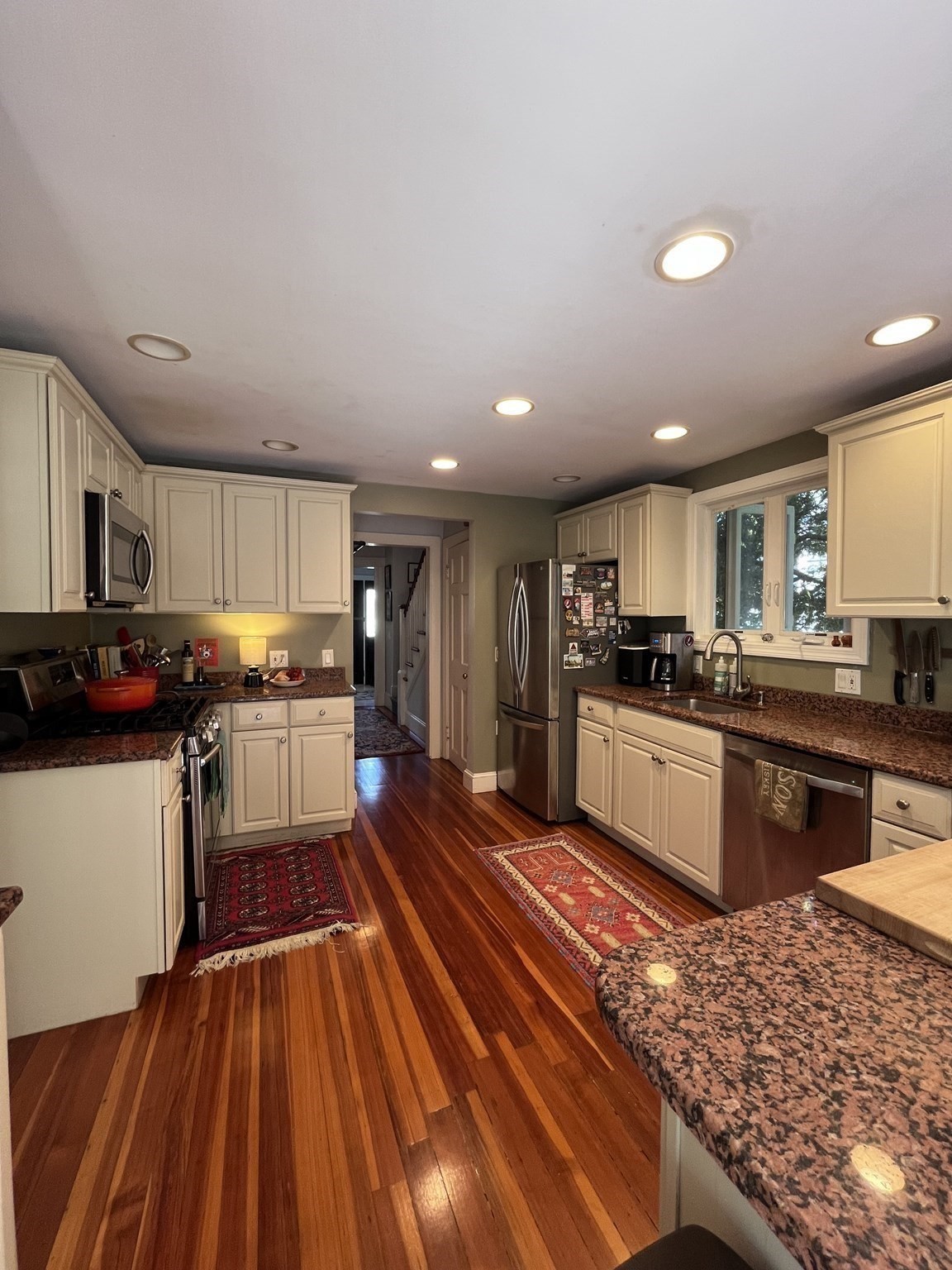 186 Highland Ave Property Photo 8