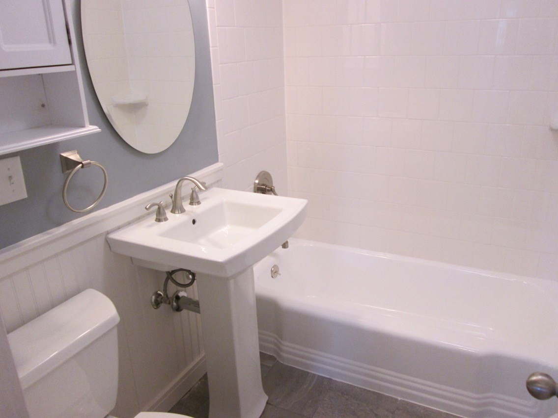 8r Riverside Street # 3 Property Photo 12