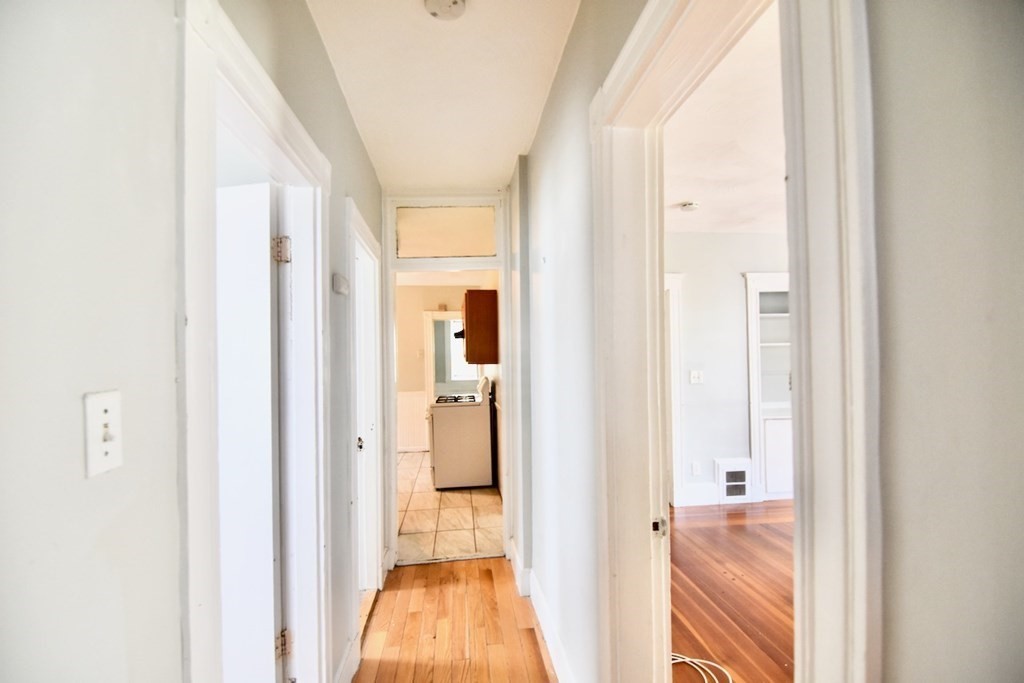 42 Colonial Ave # 2 Property Photo 11