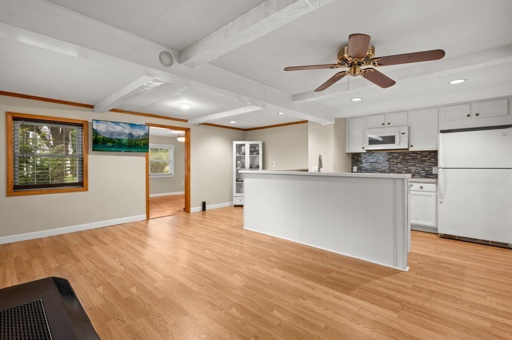 128 Collins St Property Photo 14