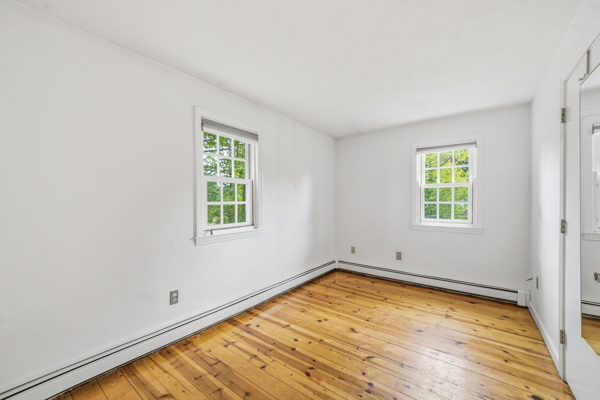 33 School St Property Photo 24