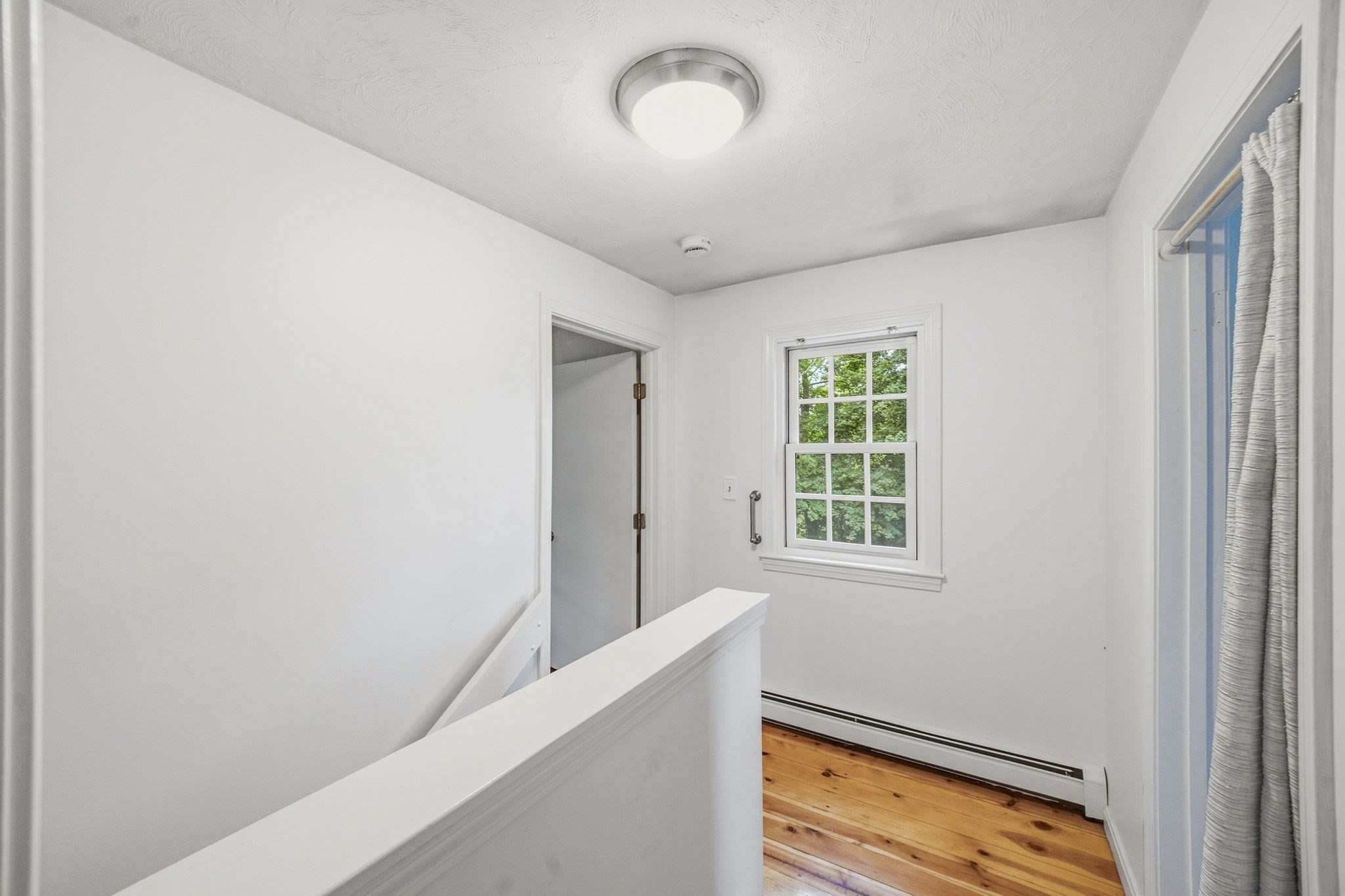 33 School St Property Photo 27
