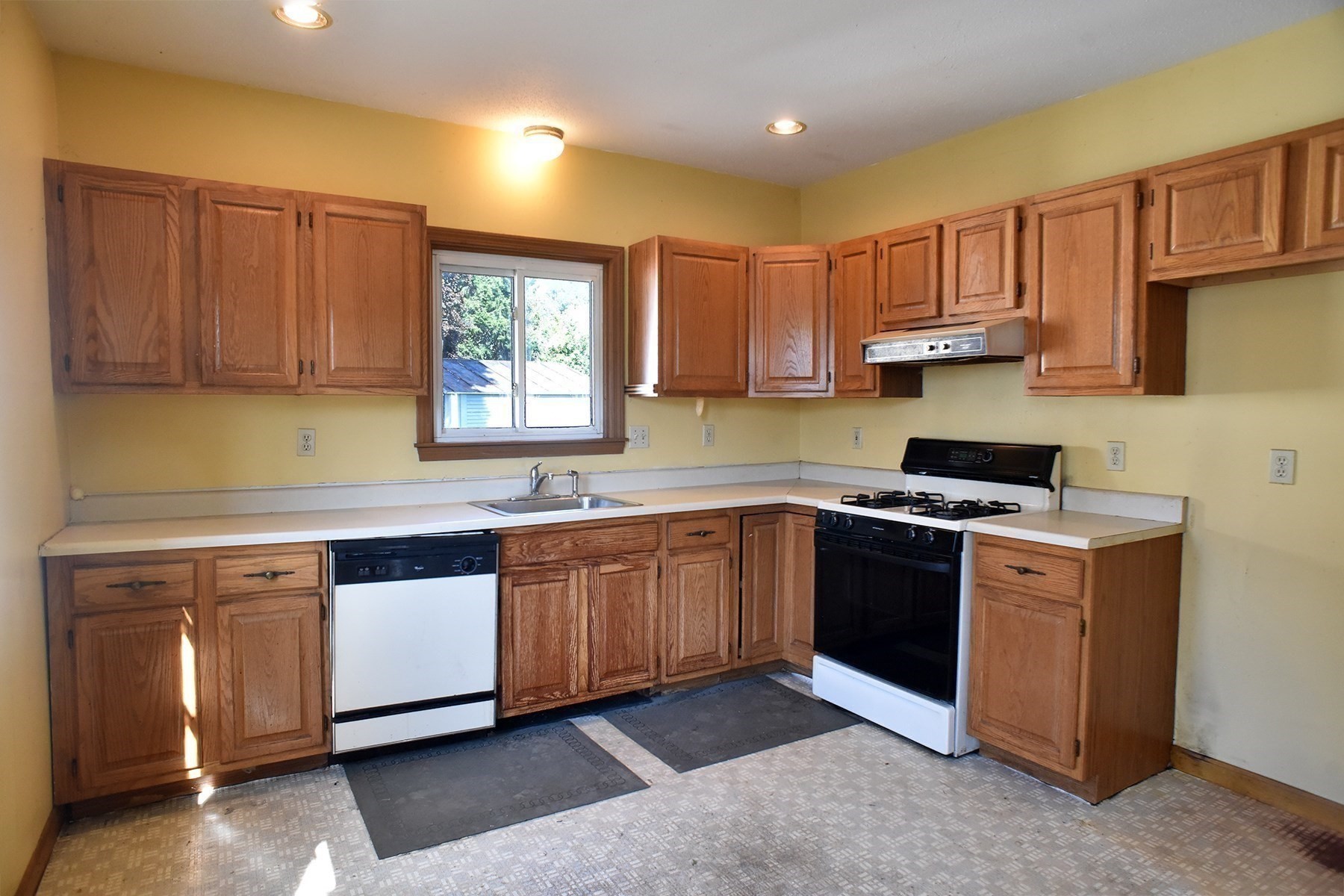 360 Water Property Photo 7