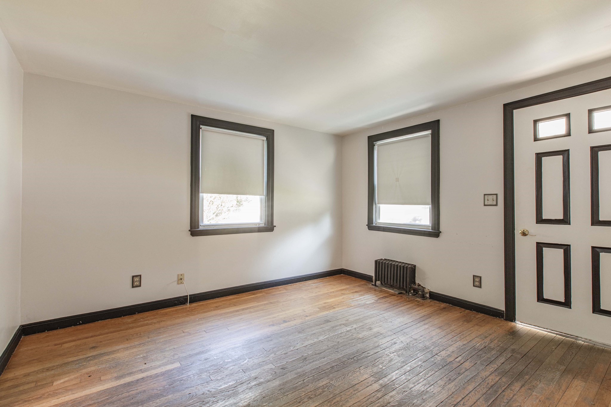 122 Algonquin St Property Photo 6