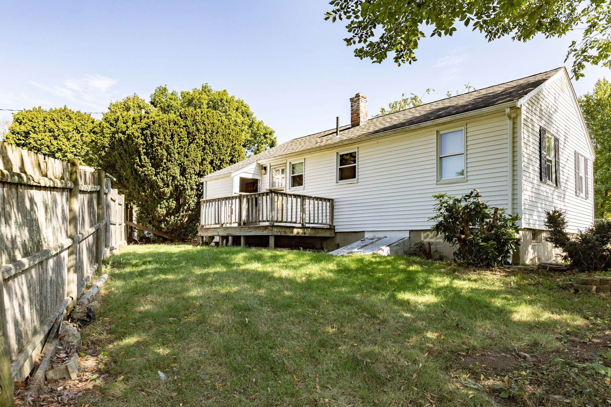 122 Algonquin St Property Photo 23