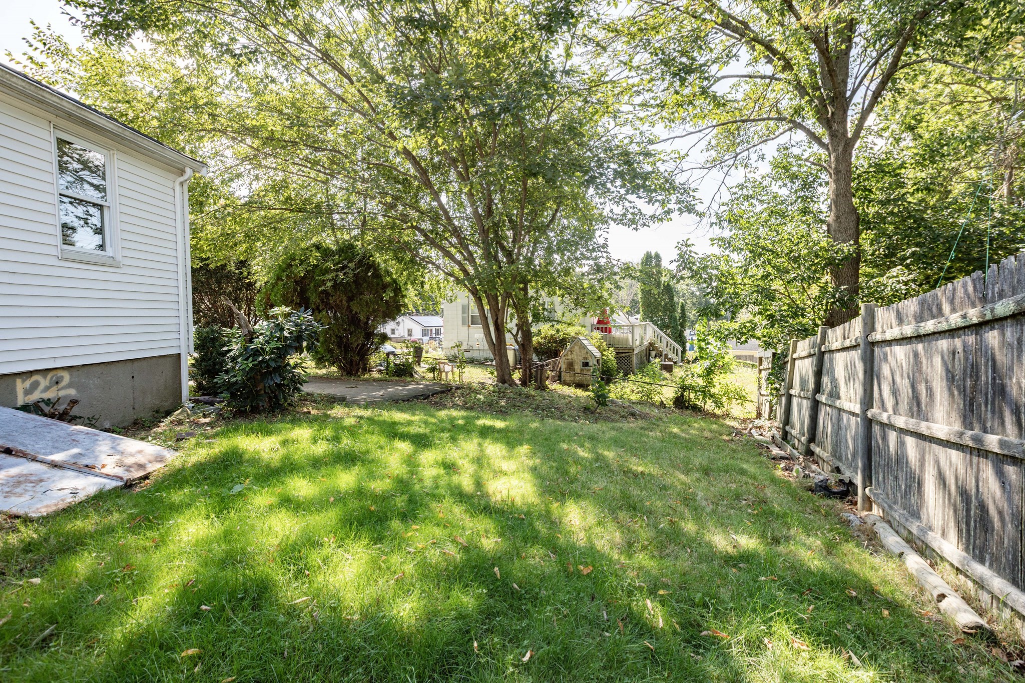 122 Algonquin St Property Photo 28