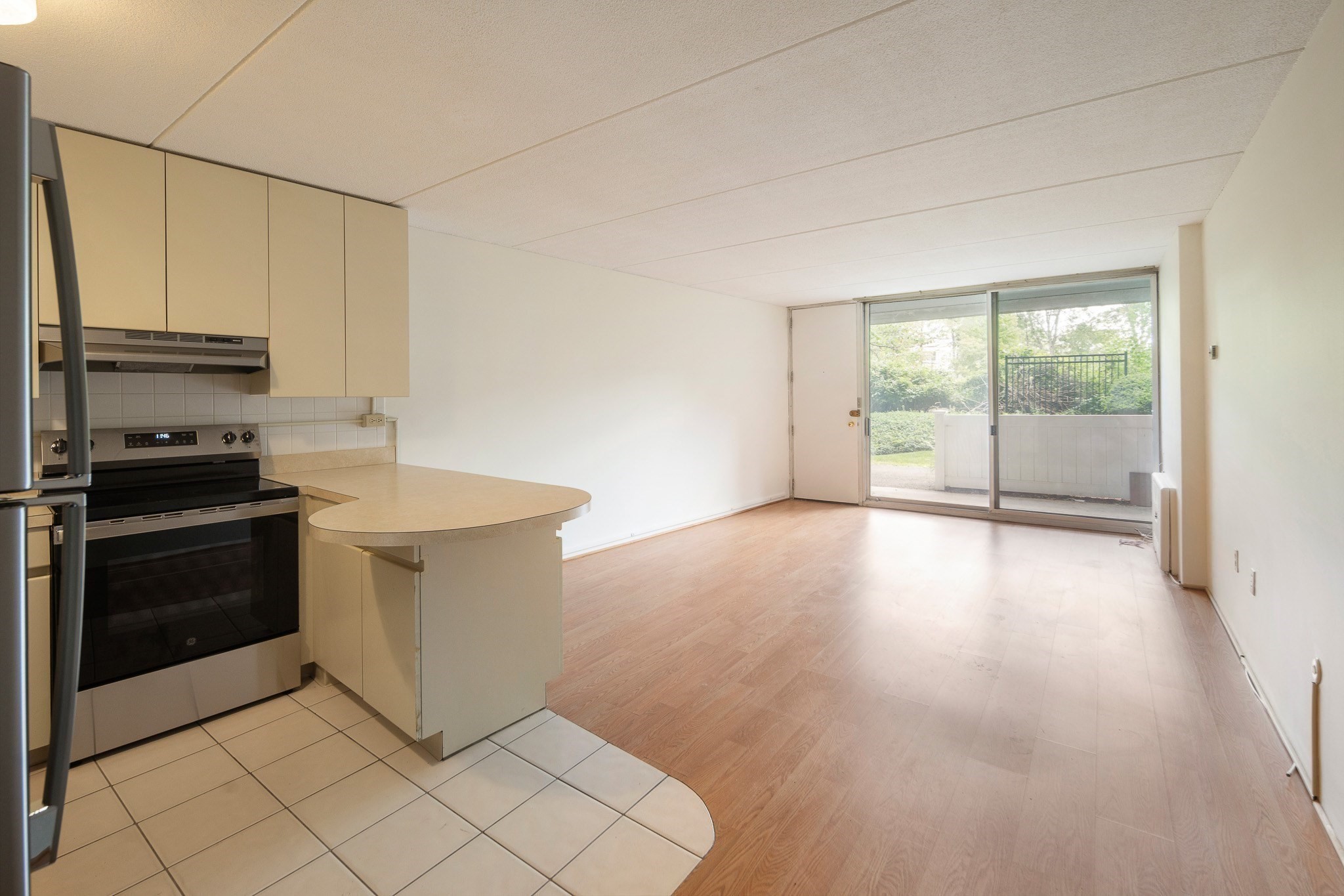 200 Swanton St # T14 Property Photo 8