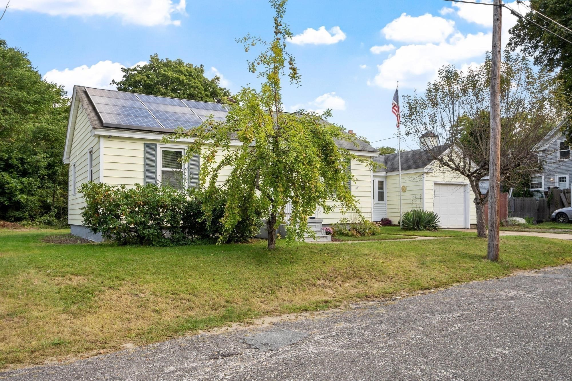 2 Hamilton St Property Photo 6