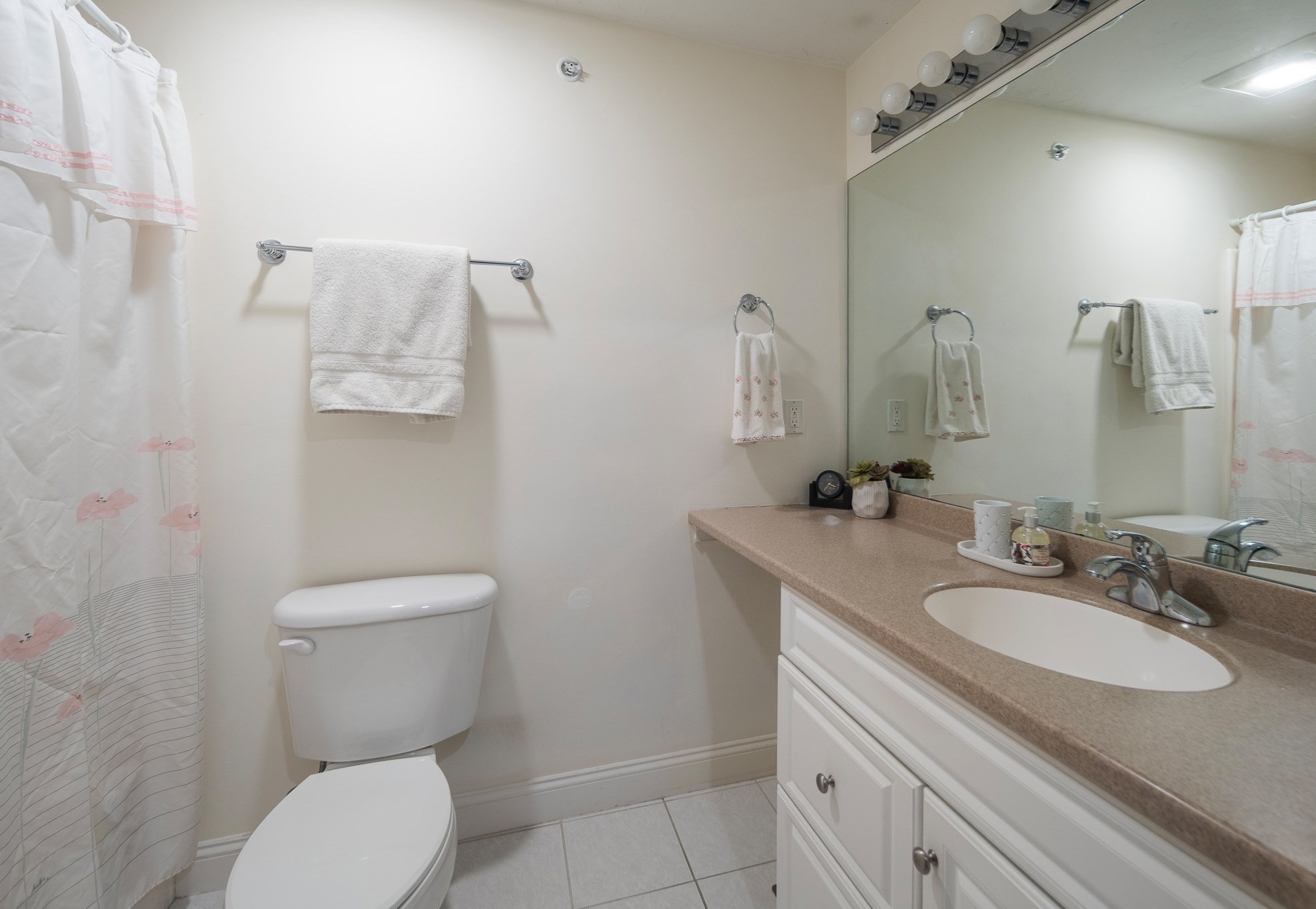 410 Salem St # 1501 Property Photo 21