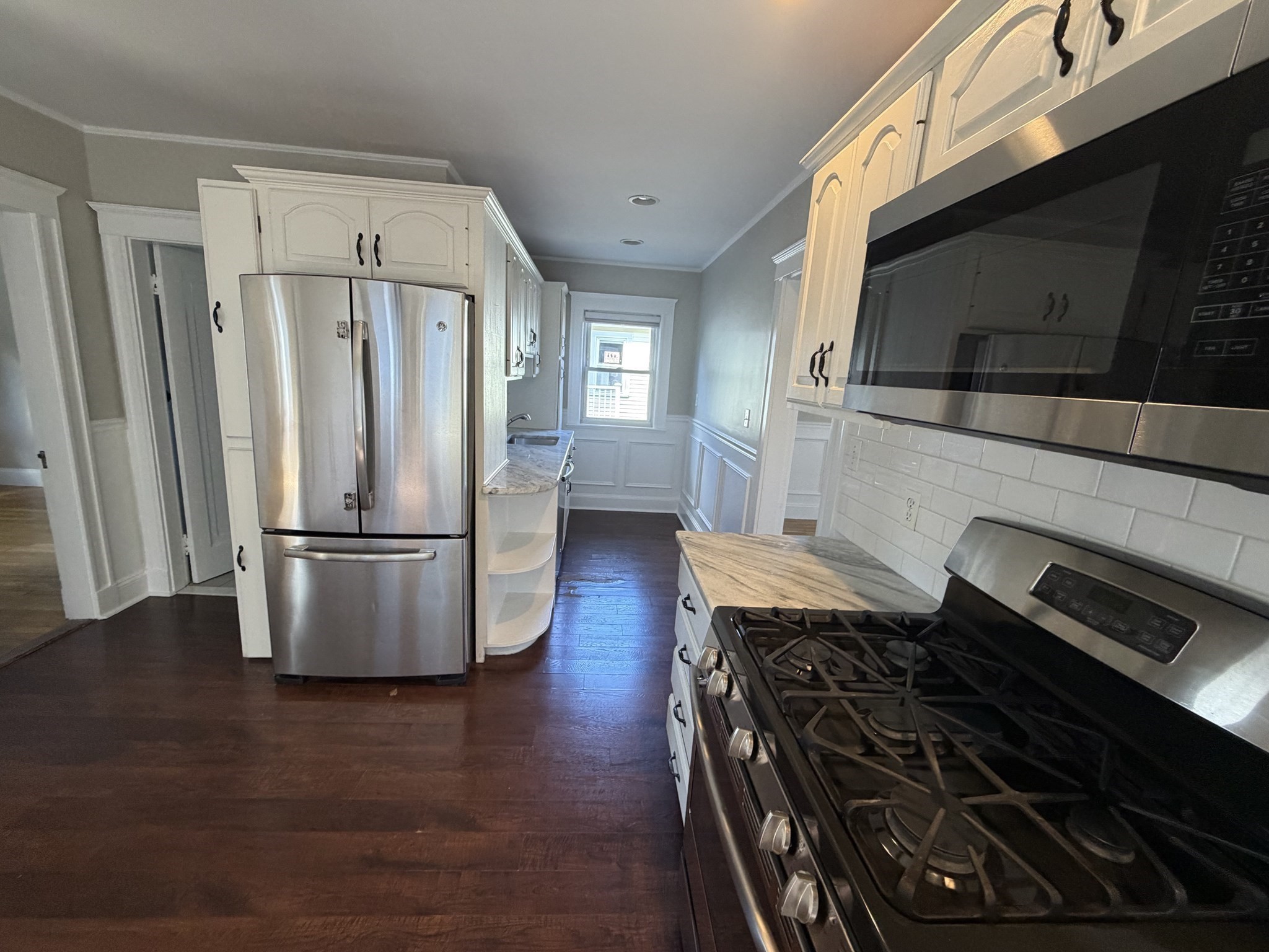 137 Clark Street Property Photo 4
