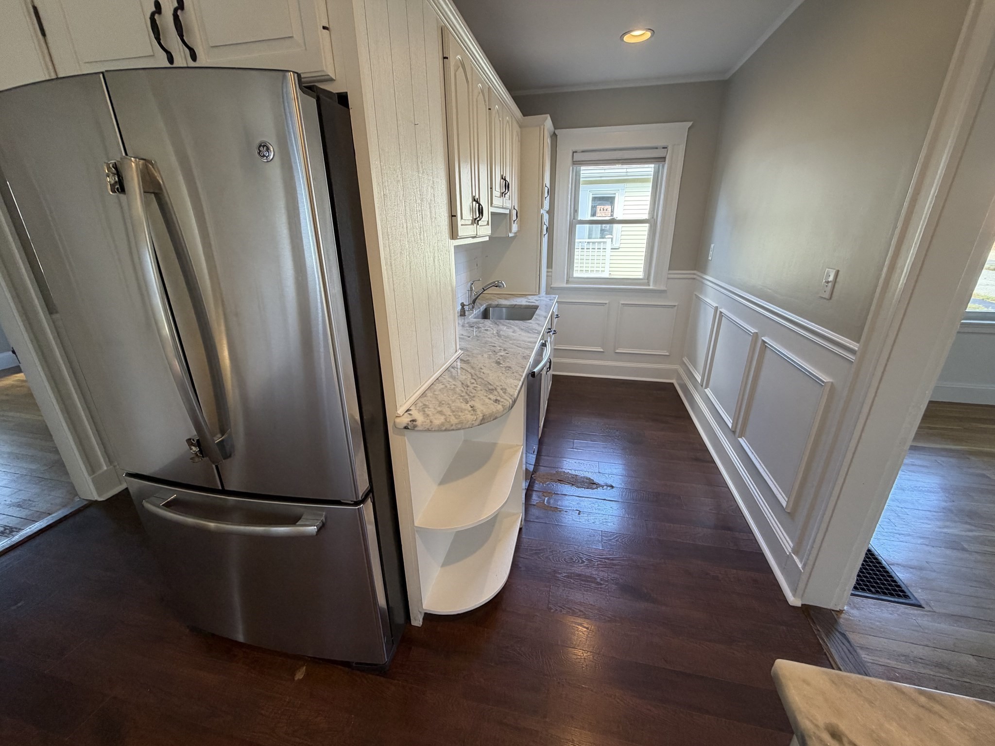 137 Clark Street Property Photo 5