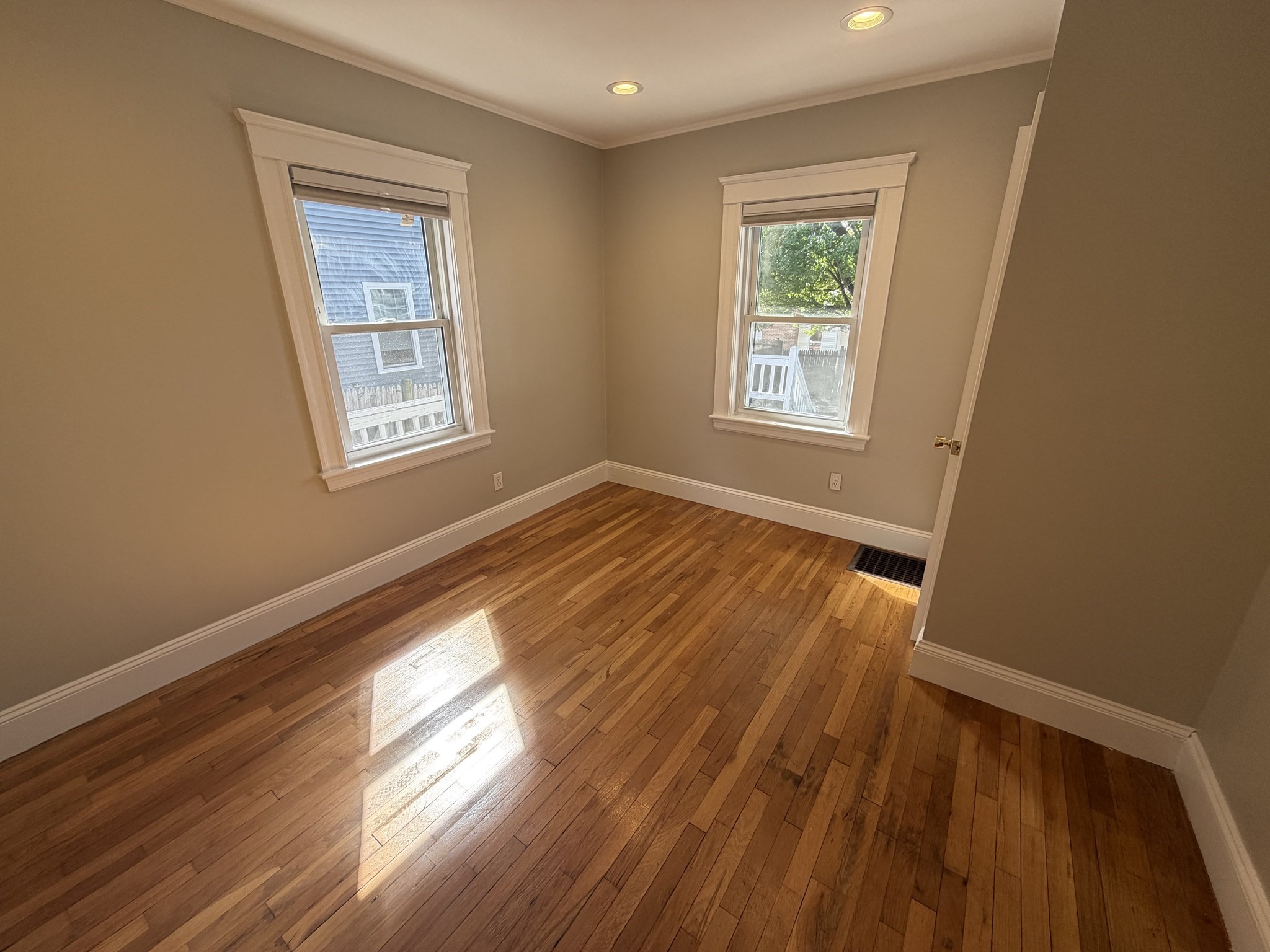 137 Clark Street Property Photo 9