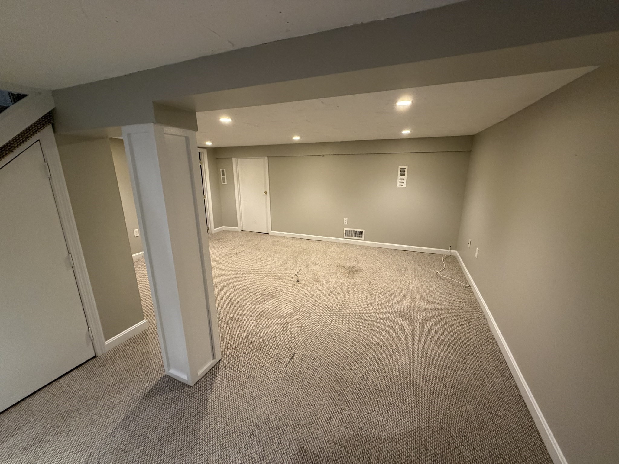 137 Clark Street Property Photo 11