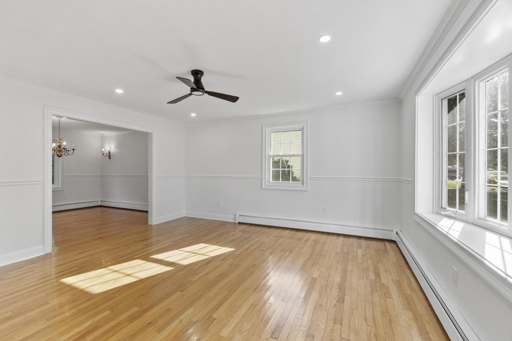 41 Riverview Ave Property Photo 10