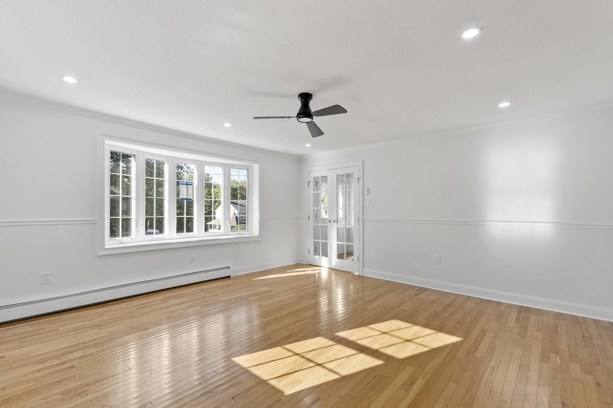41 Riverview Ave Property Photo 11