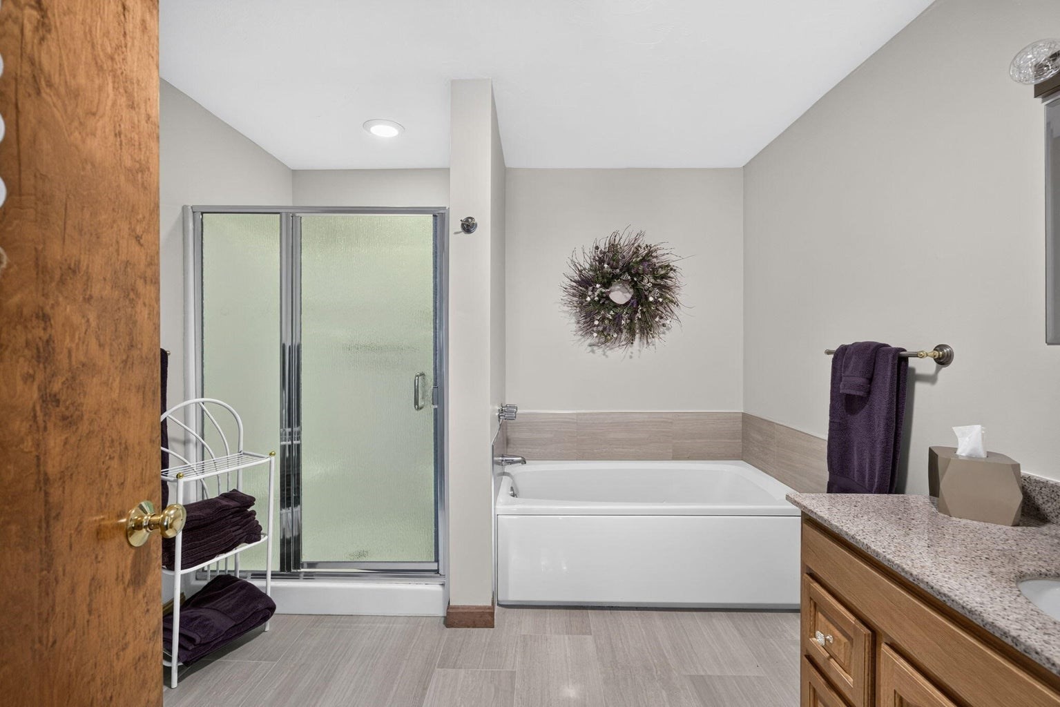 195 Falmouth Road # 9c Property Photo 14