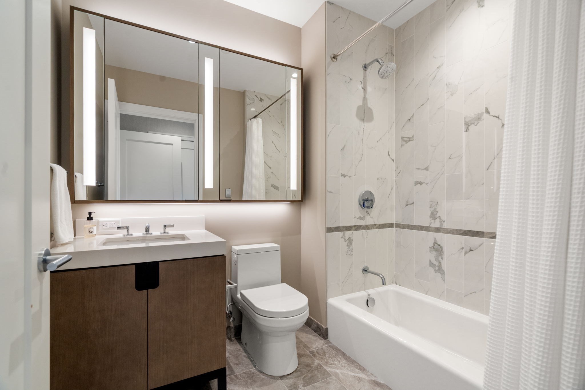 380 Harrison Ave # J Property Photo 15