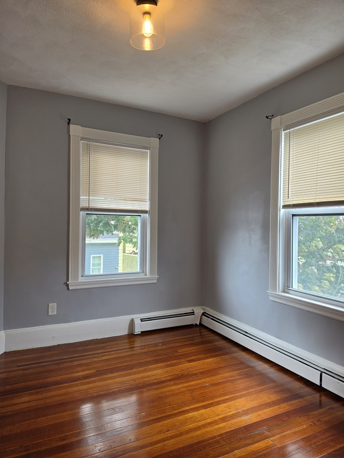 127 Washington # 12 Property Photo 3