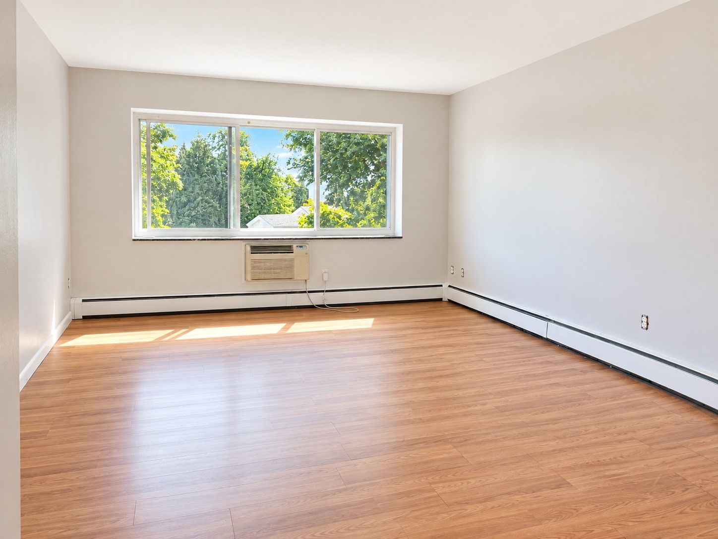 185 Salem Street # 11 Property Photo 8