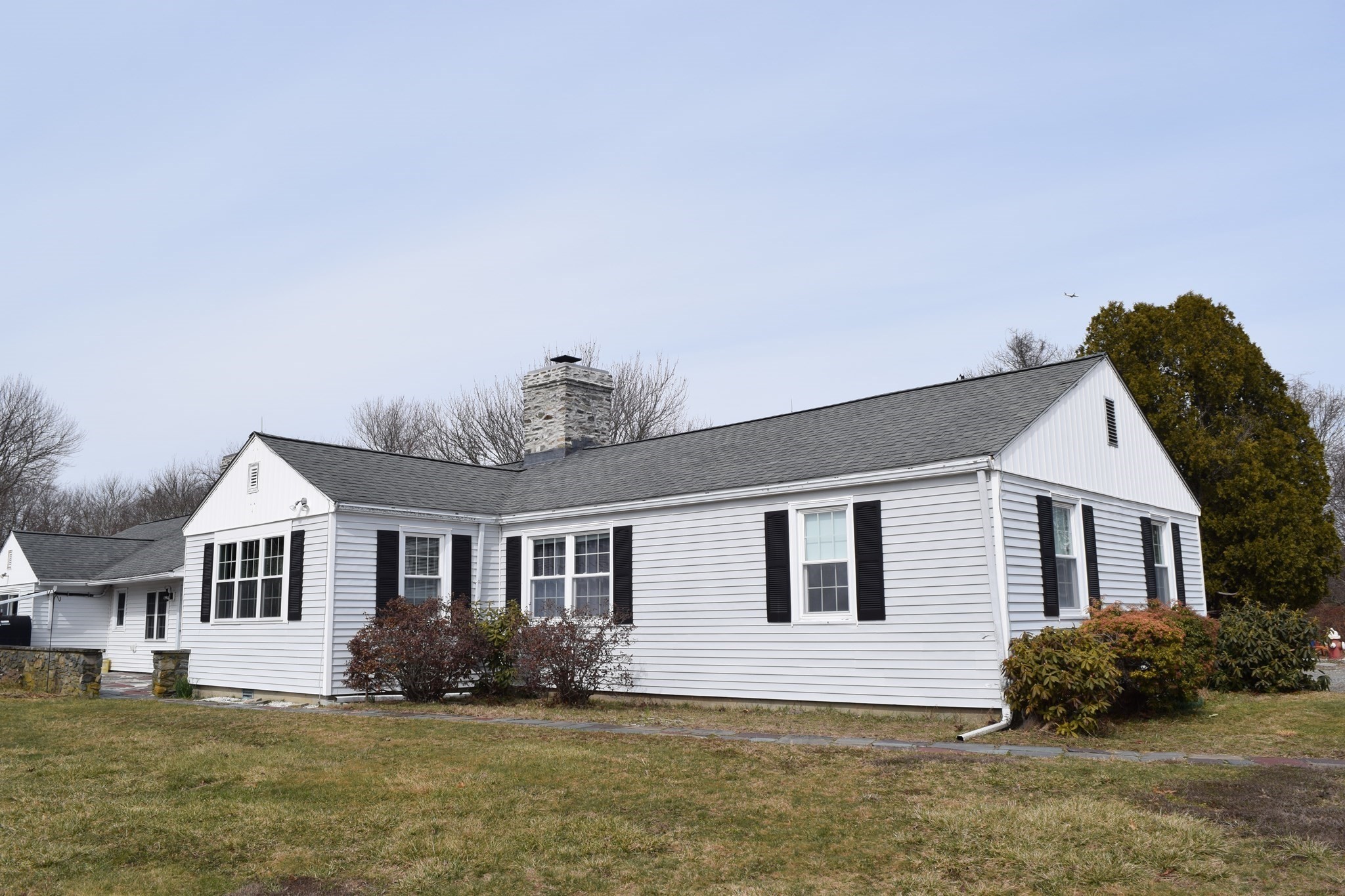 475 Cedar Ave Property Photo 1