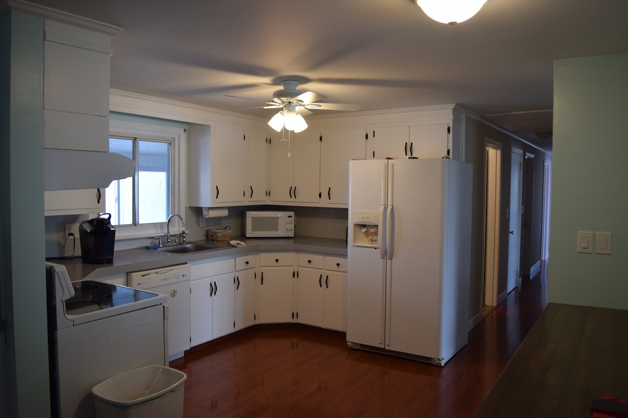 475 Cedar Ave Property Photo 6