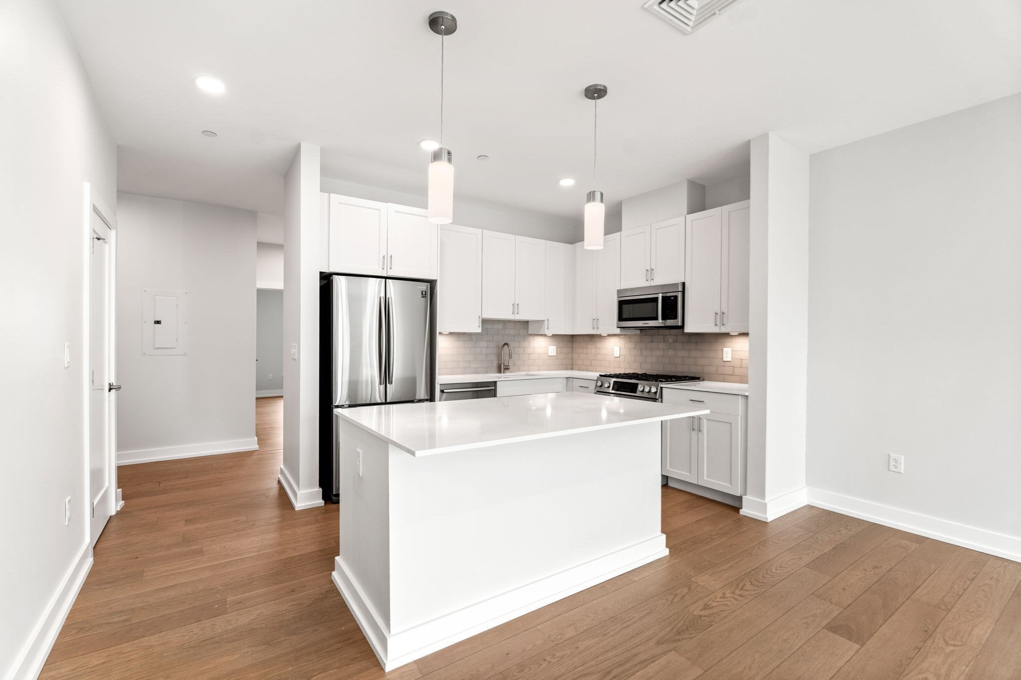 65 Washington Street # 411 Property Photo 13