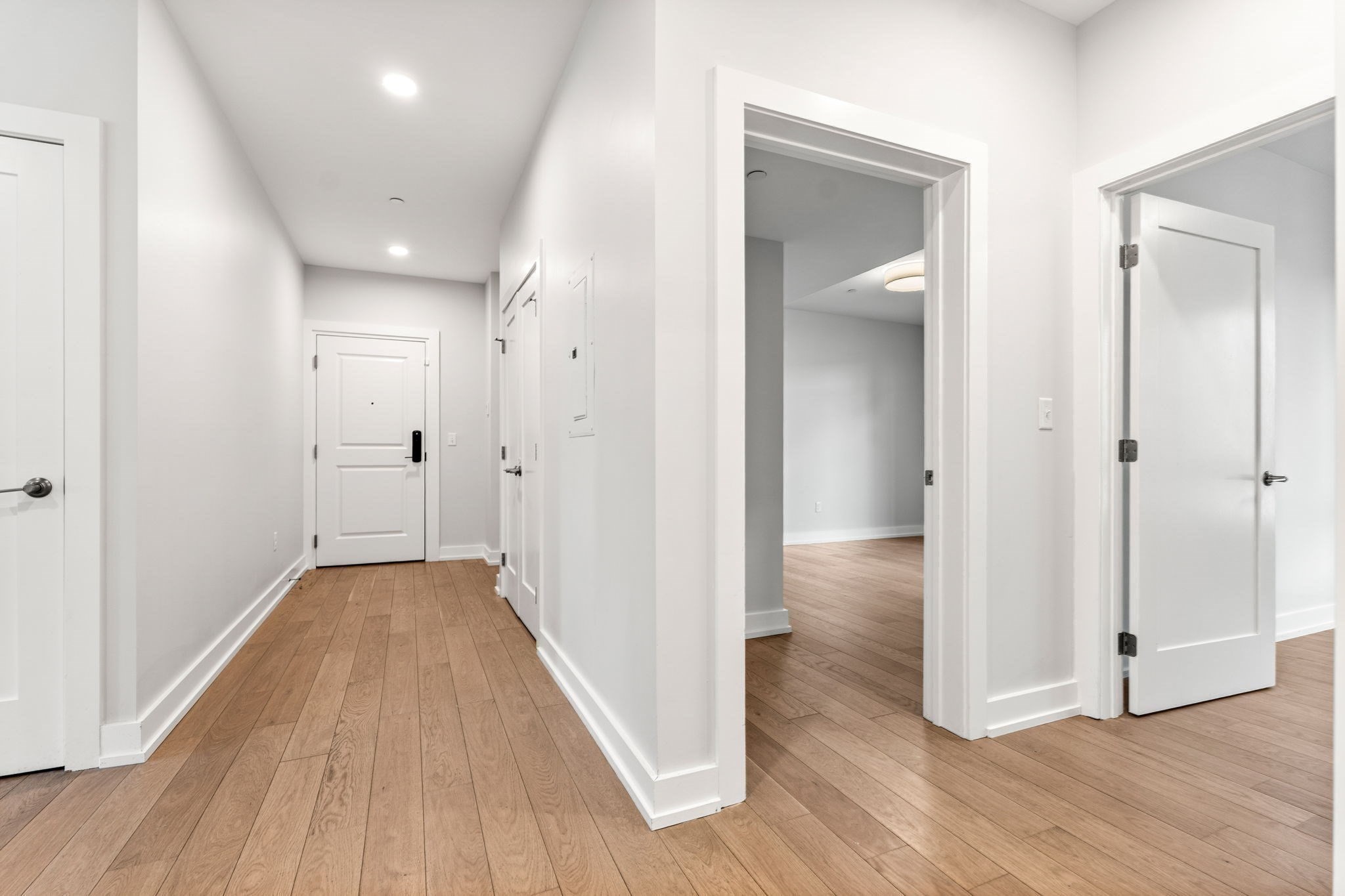 65 Washington Street # 411 Property Photo 14