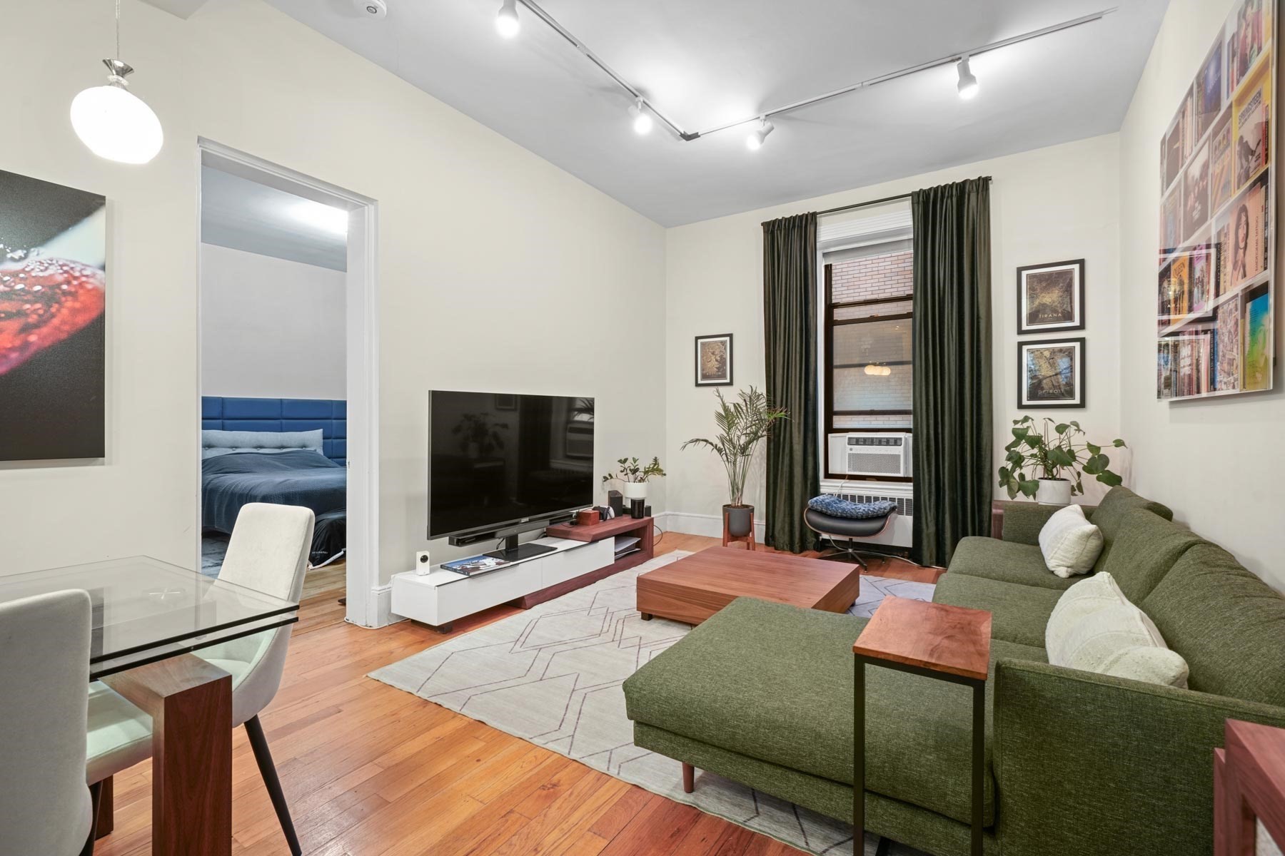 271 Dartmouth St # 4e Property Photo 2