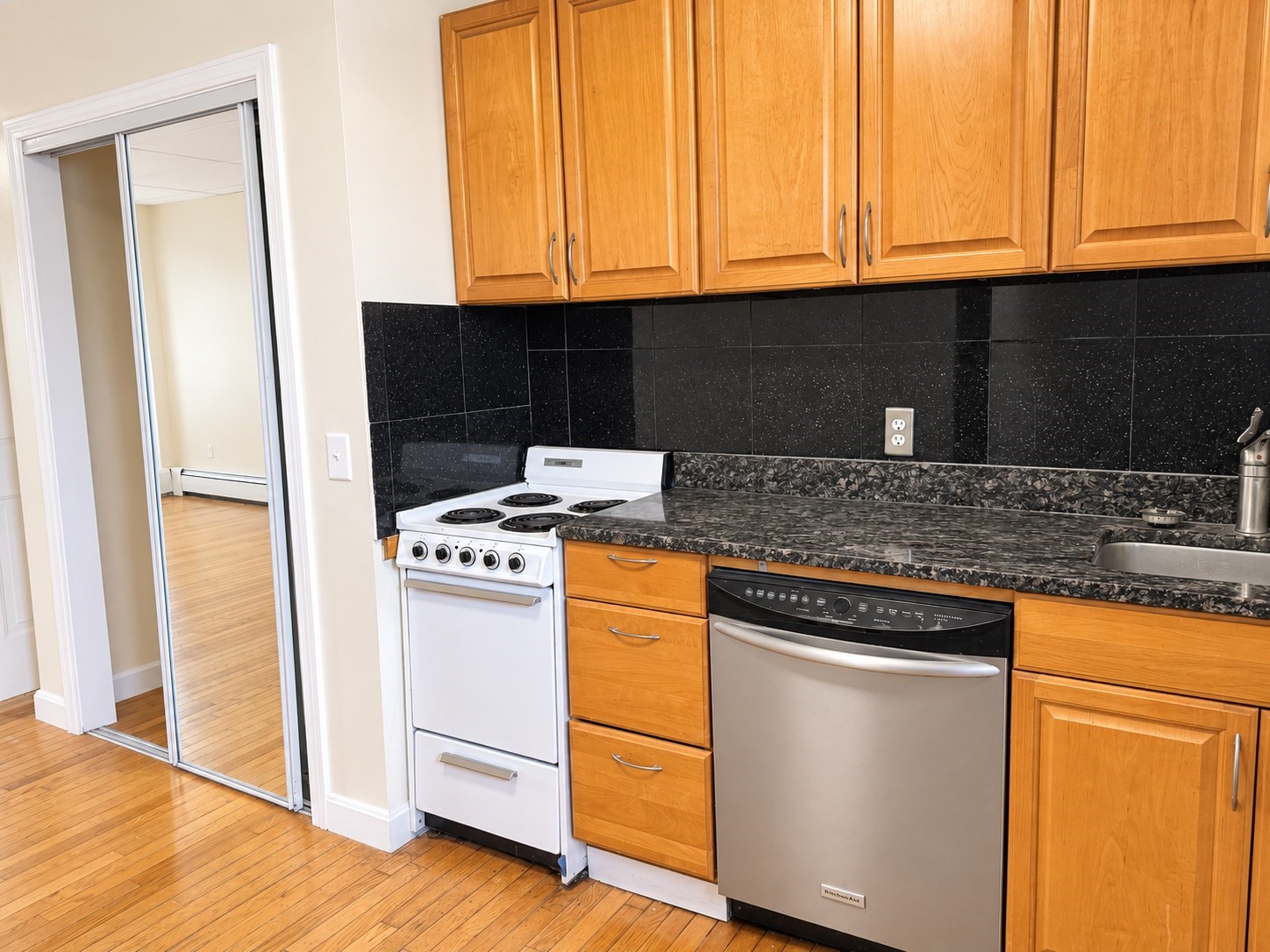9 Bowdoin # 1 Property Photo 7