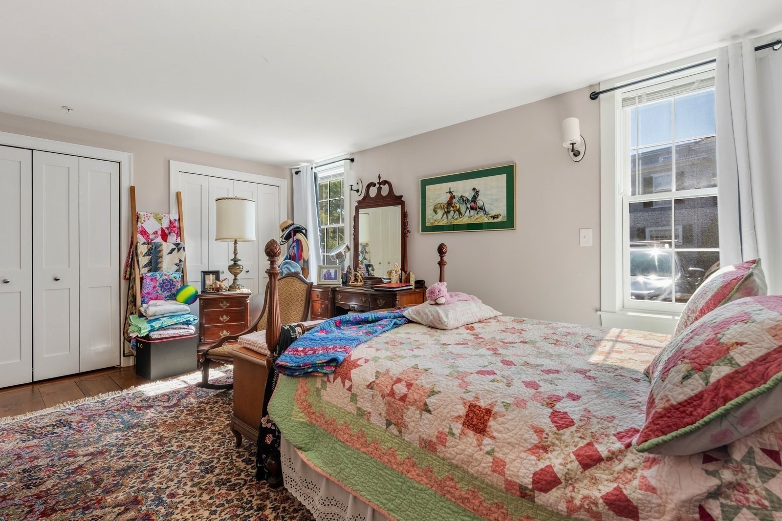 393 Essex St Property Photo 10