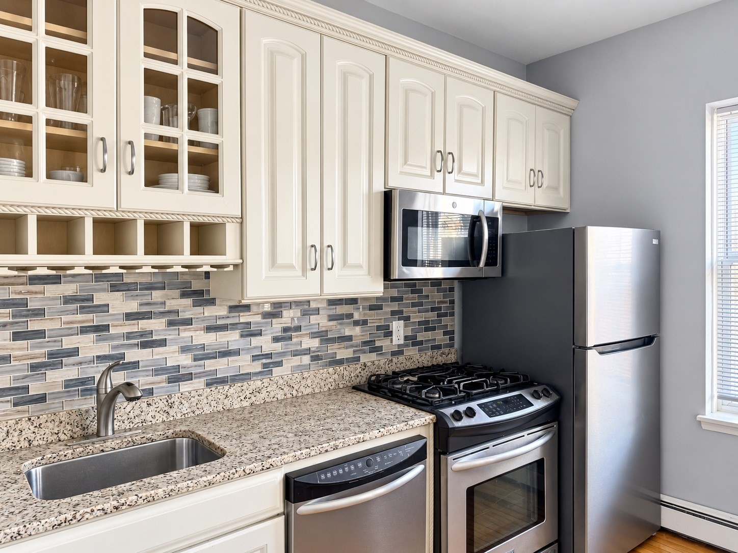 9 Bowdoin # 14 Property Photo 8