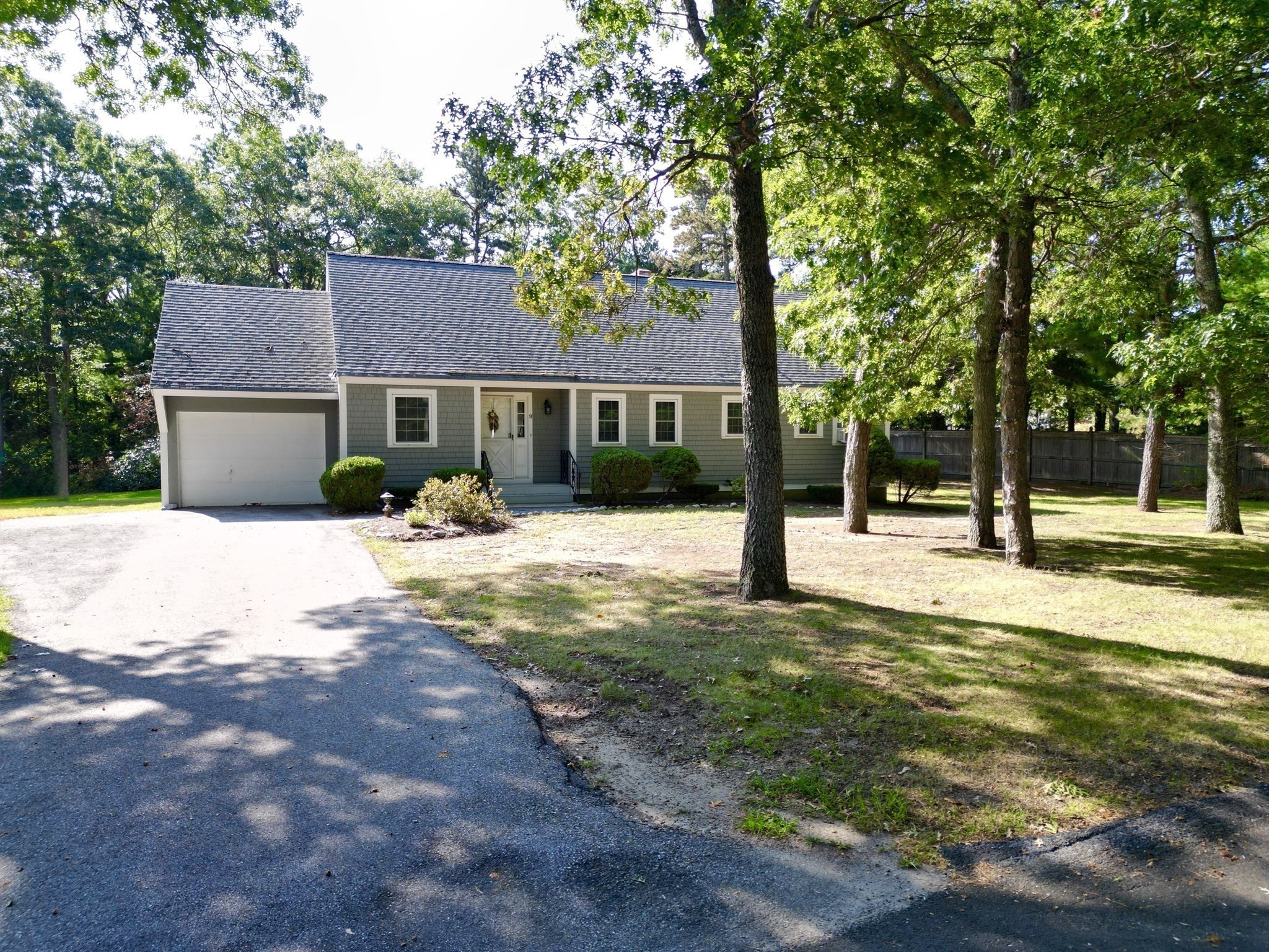 9 Megansett Dr # 9 Property Photo 1