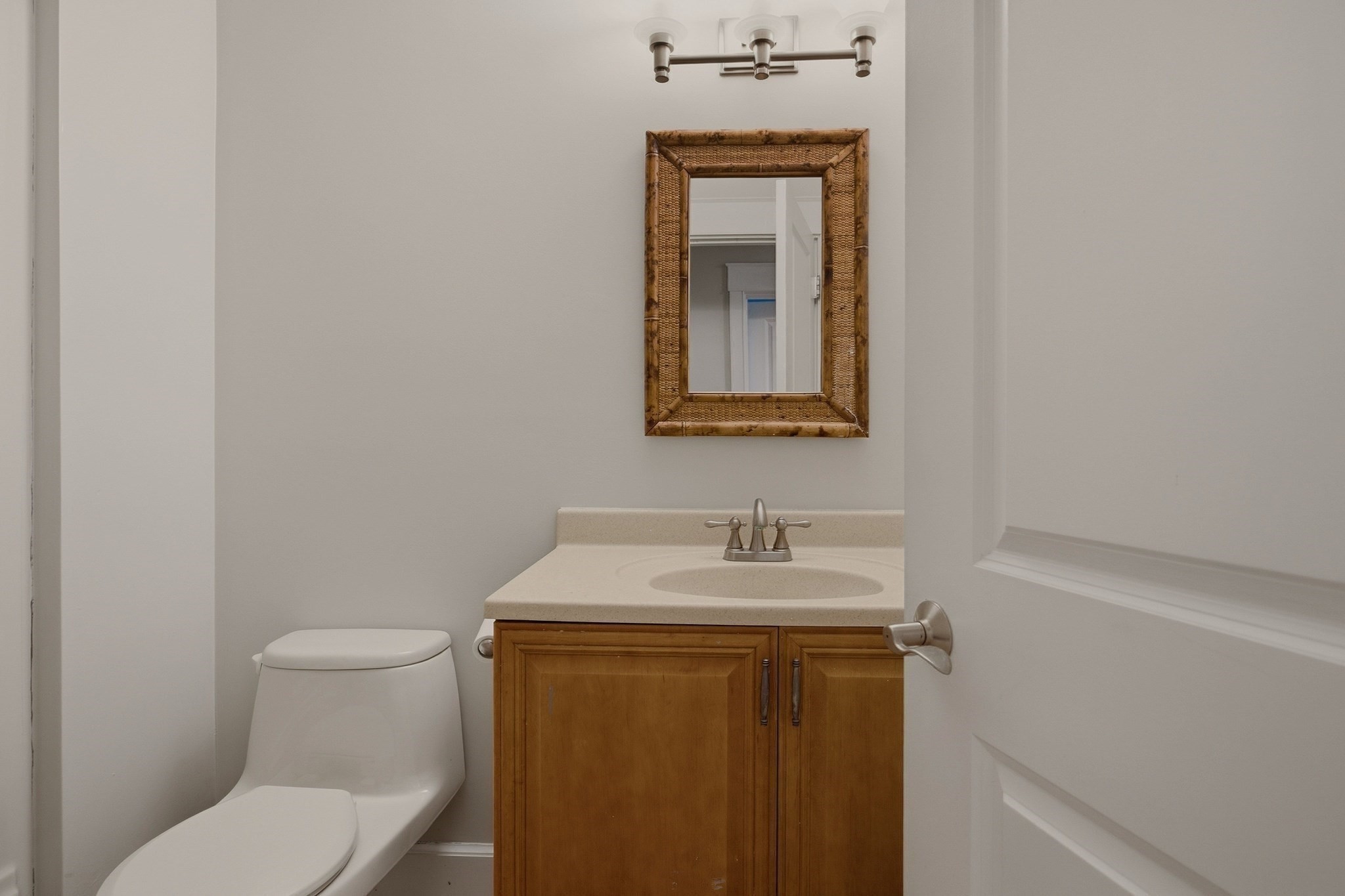 33 Flores Property Photo 23
