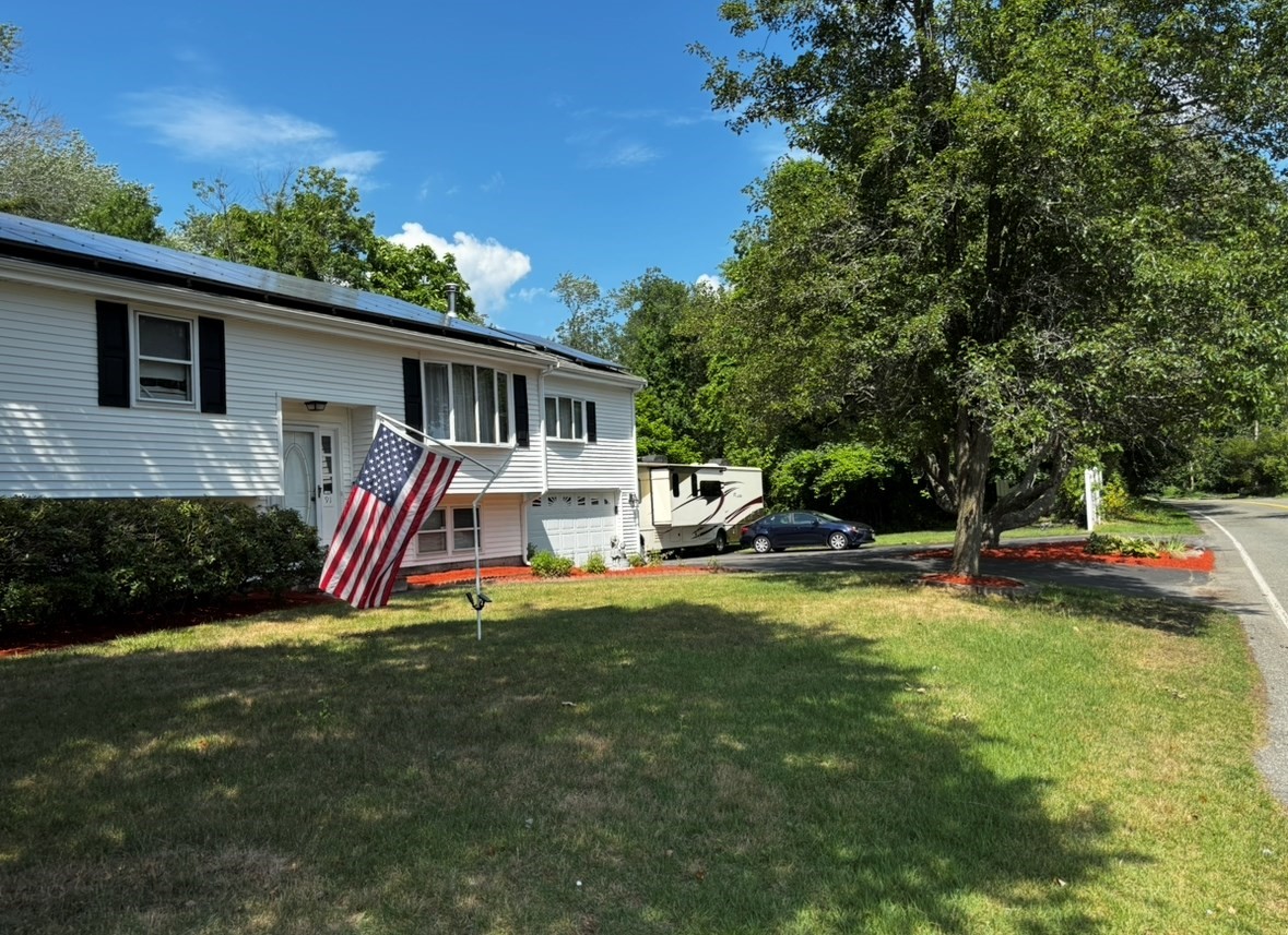 91 Hayward Ave Property Photo 1