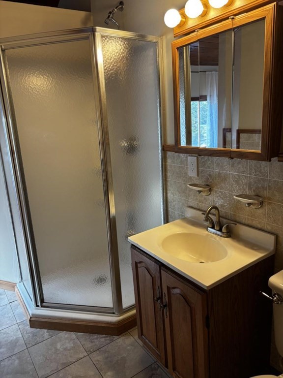 91 Hayward Ave Property Photo 10