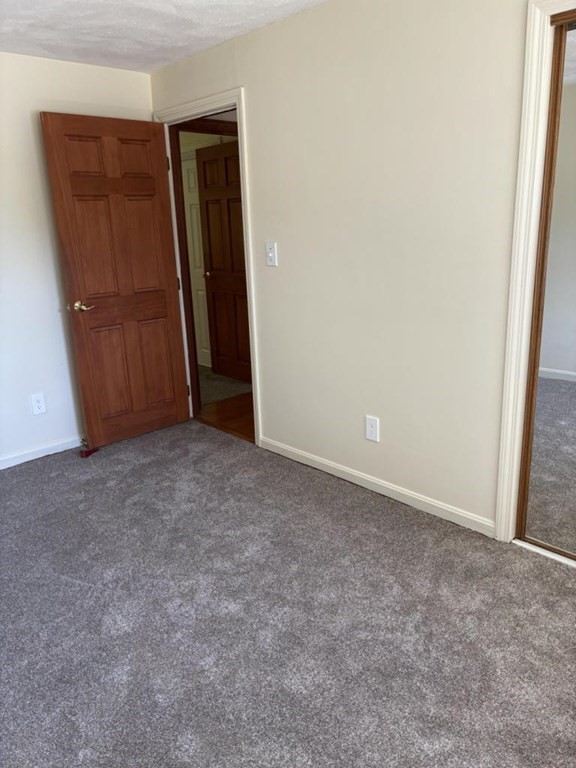 91 Hayward Ave Property Photo 15