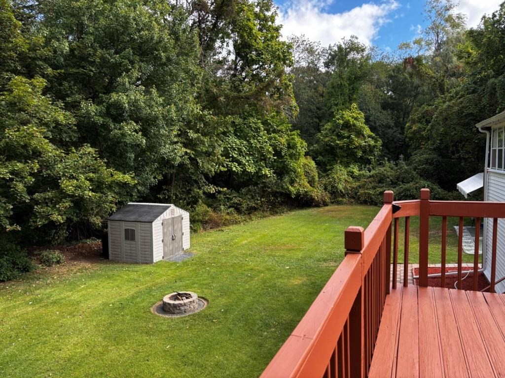 91 Hayward Ave Property Photo 19