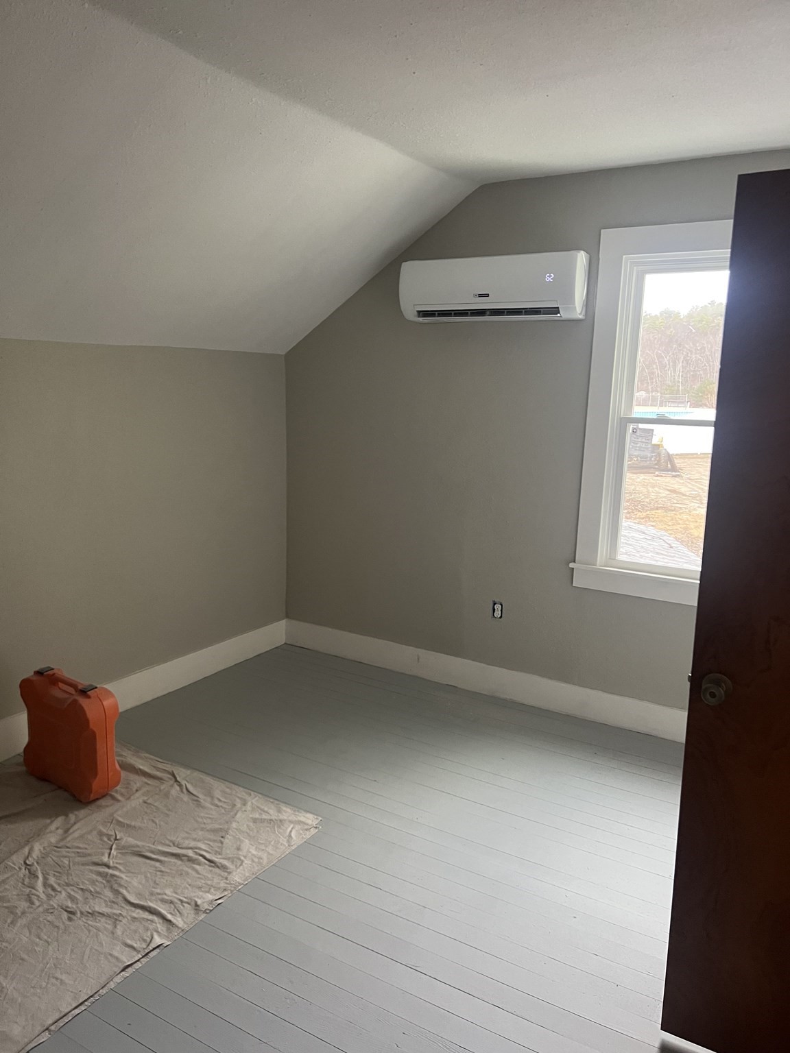 51 Dean St Property Photo 8
