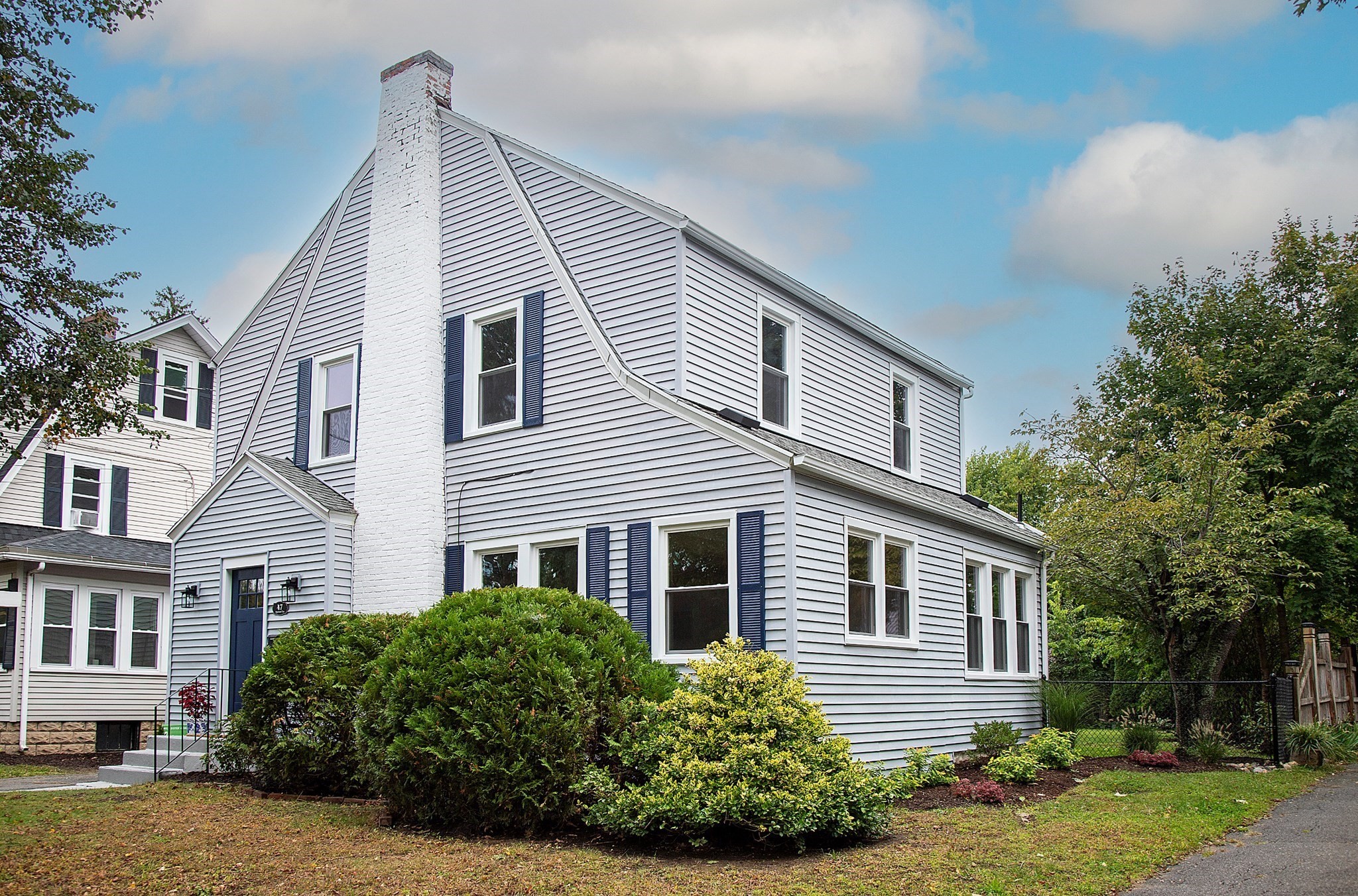 47 Hartford Ter Property Photo 1