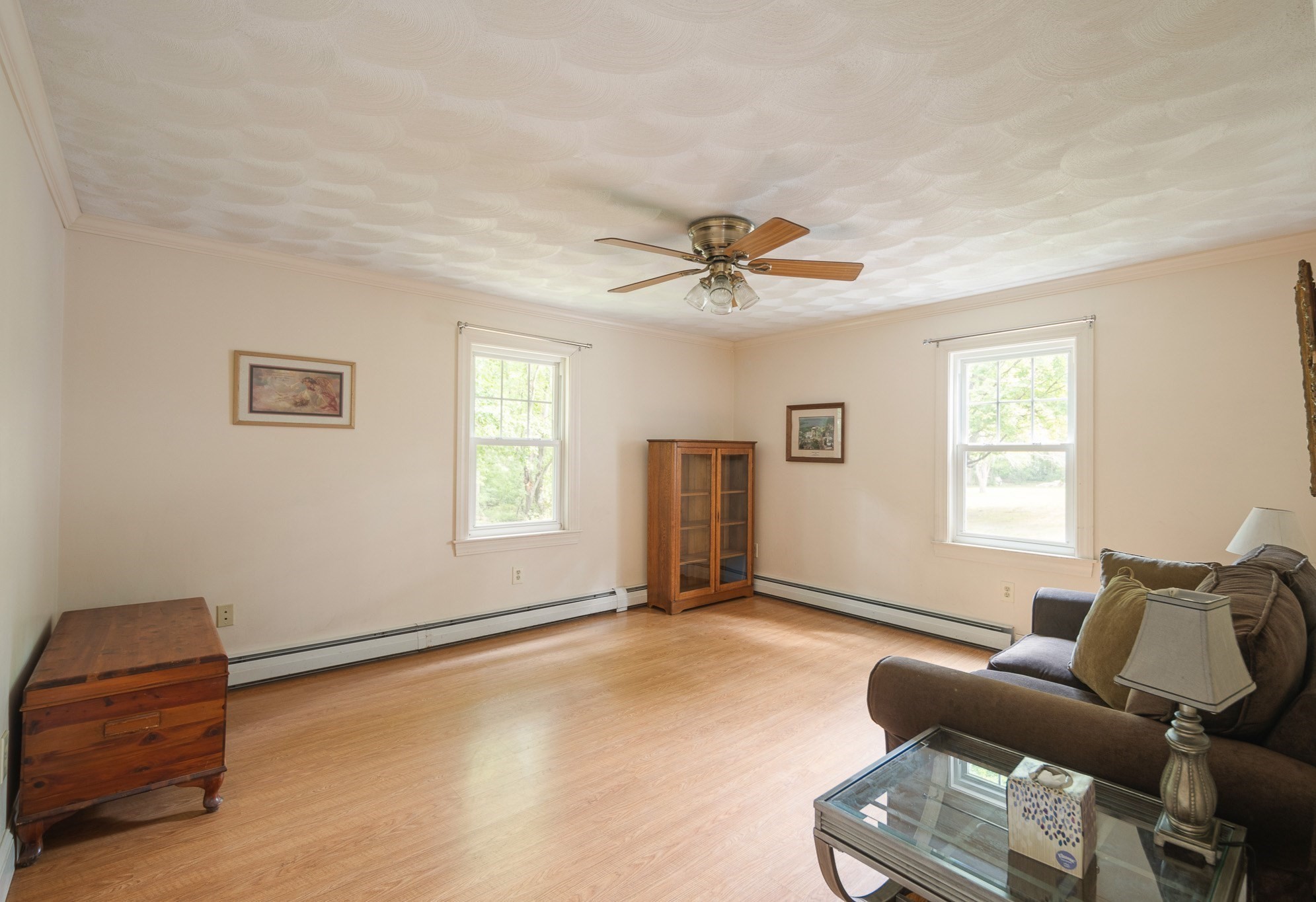 39 Montrose Ave Property Photo 13