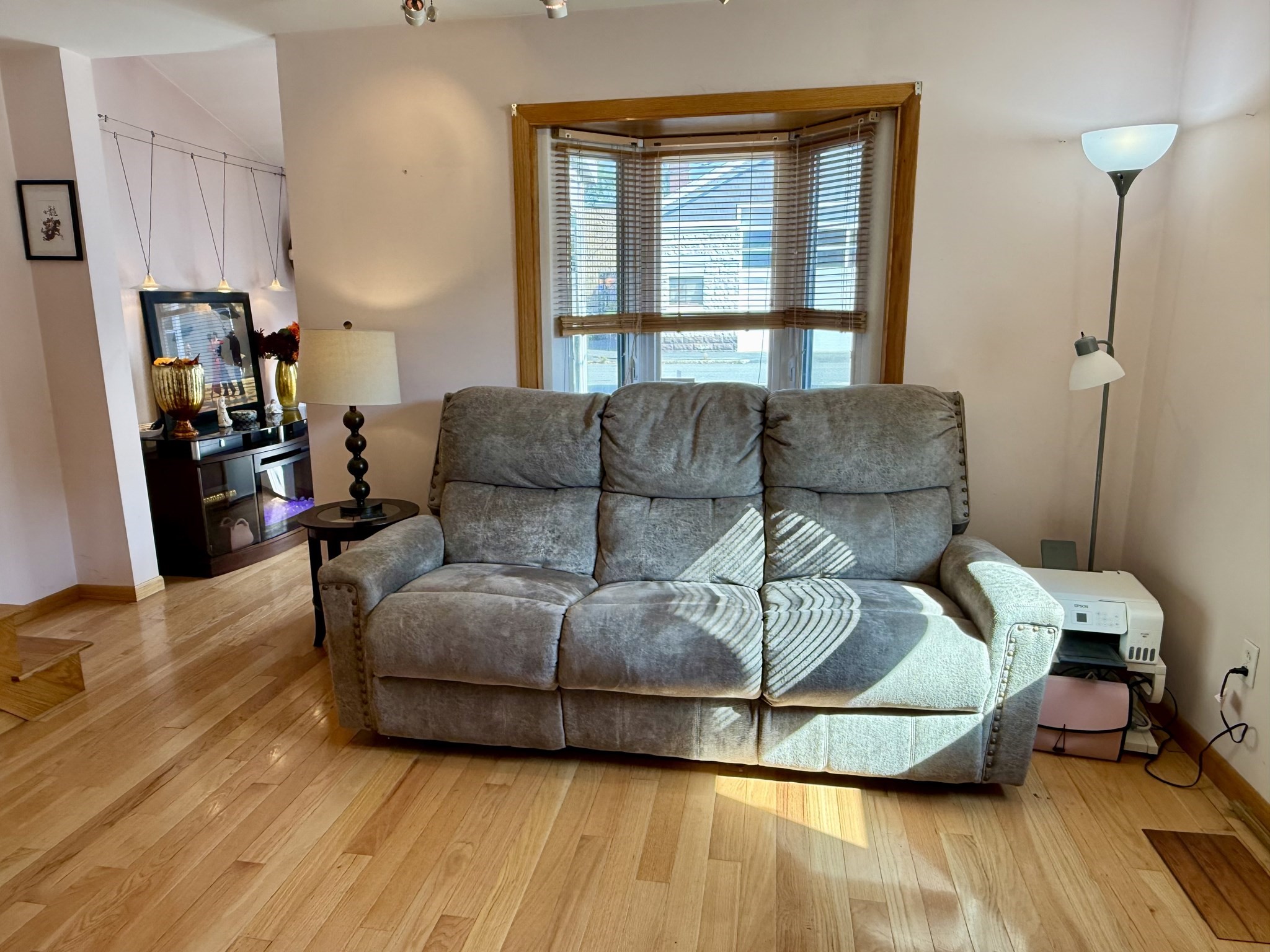 25 Union St Property Photo 3