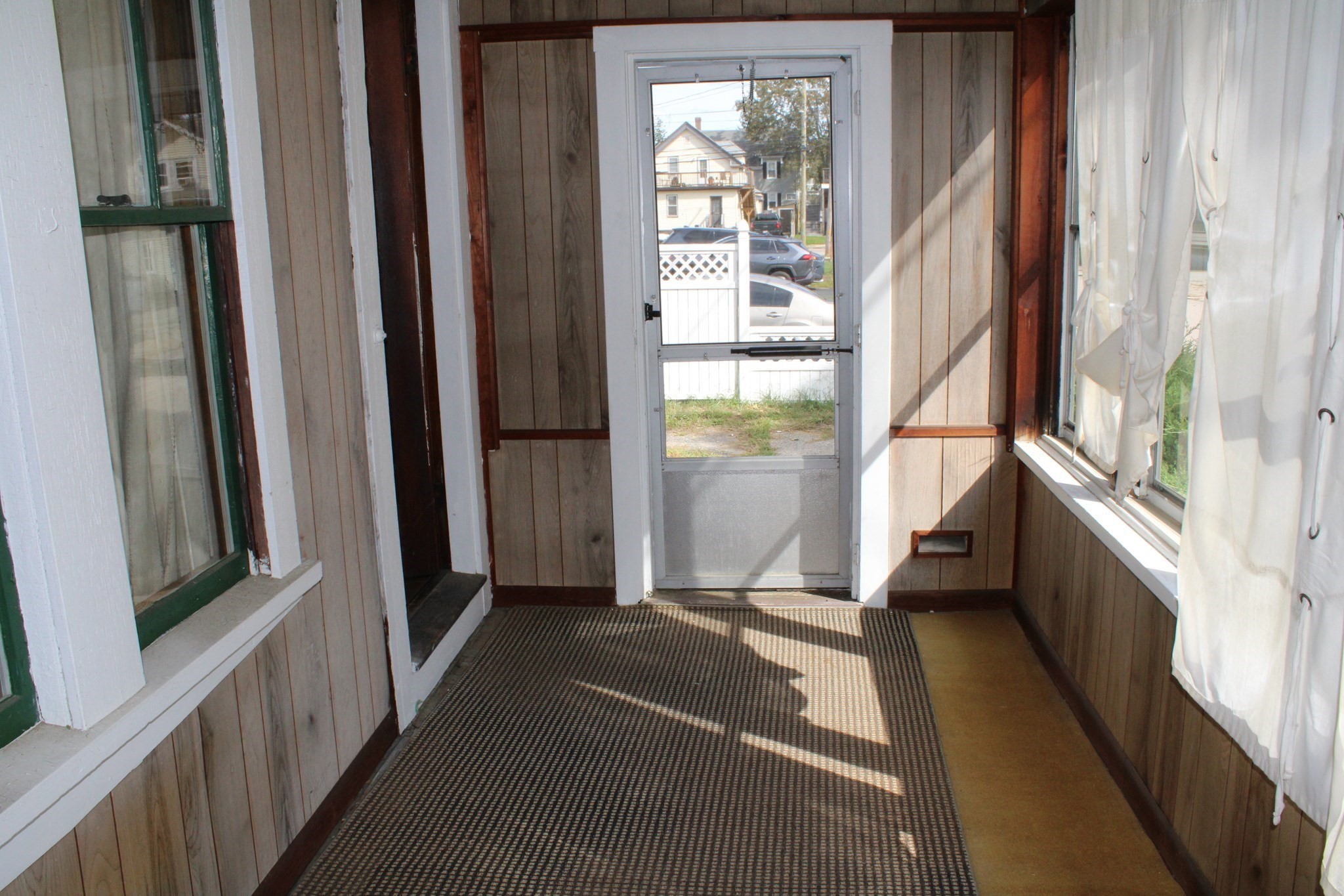 17 Clarence St Property Photo 10