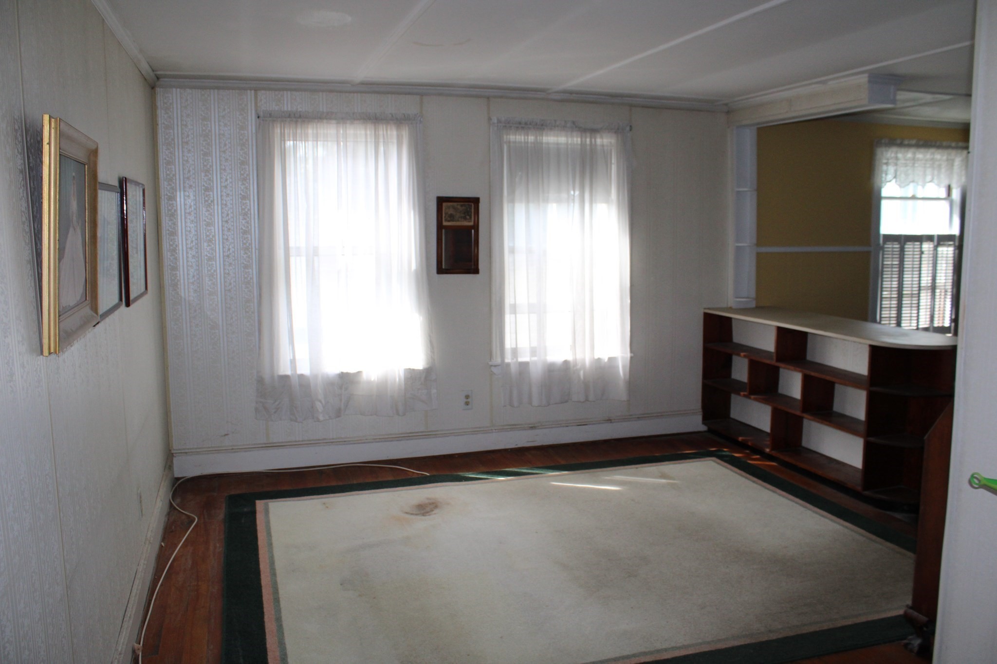 17 Clarence St Property Photo 11