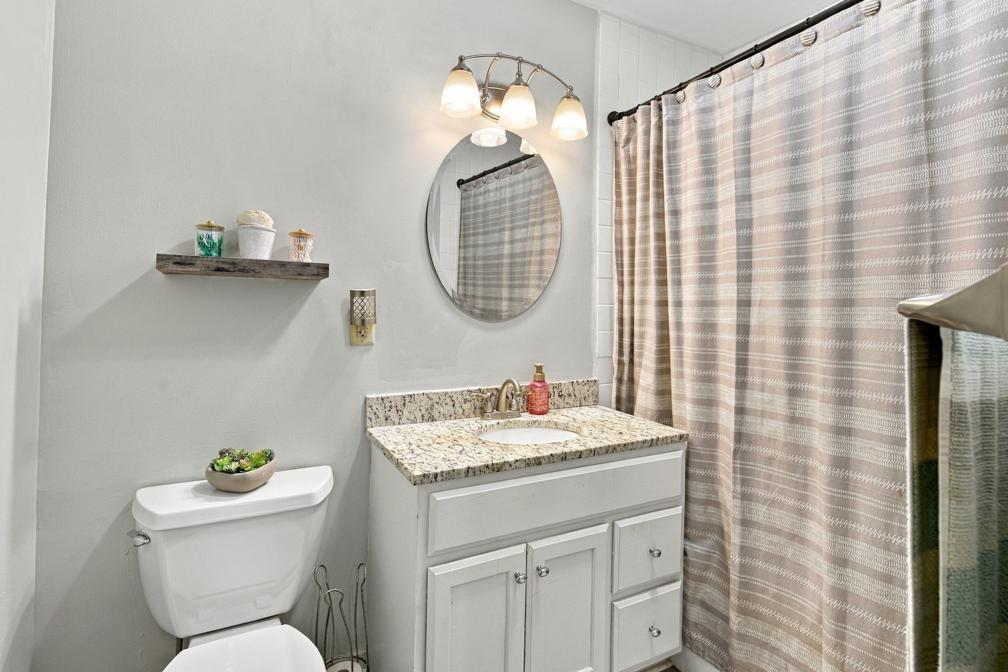 41 Foundry # 3 Property Photo 17