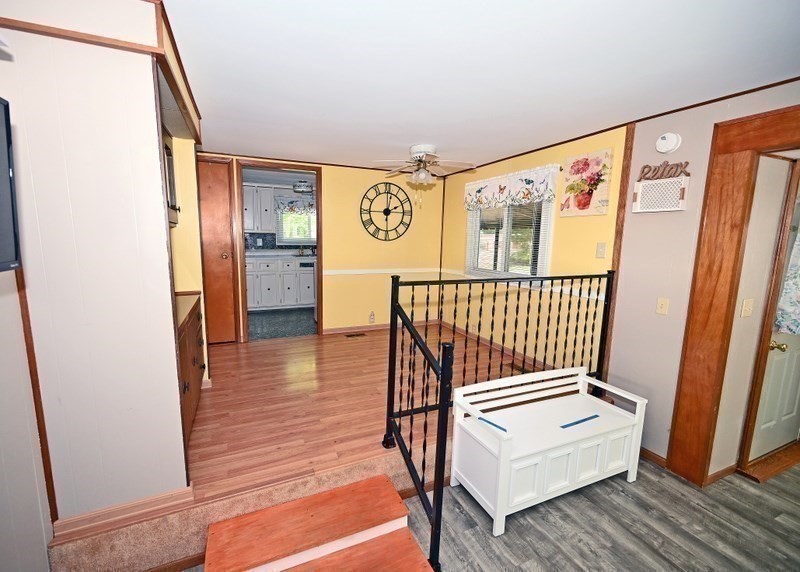 8 Timber Lane Property Photo 12