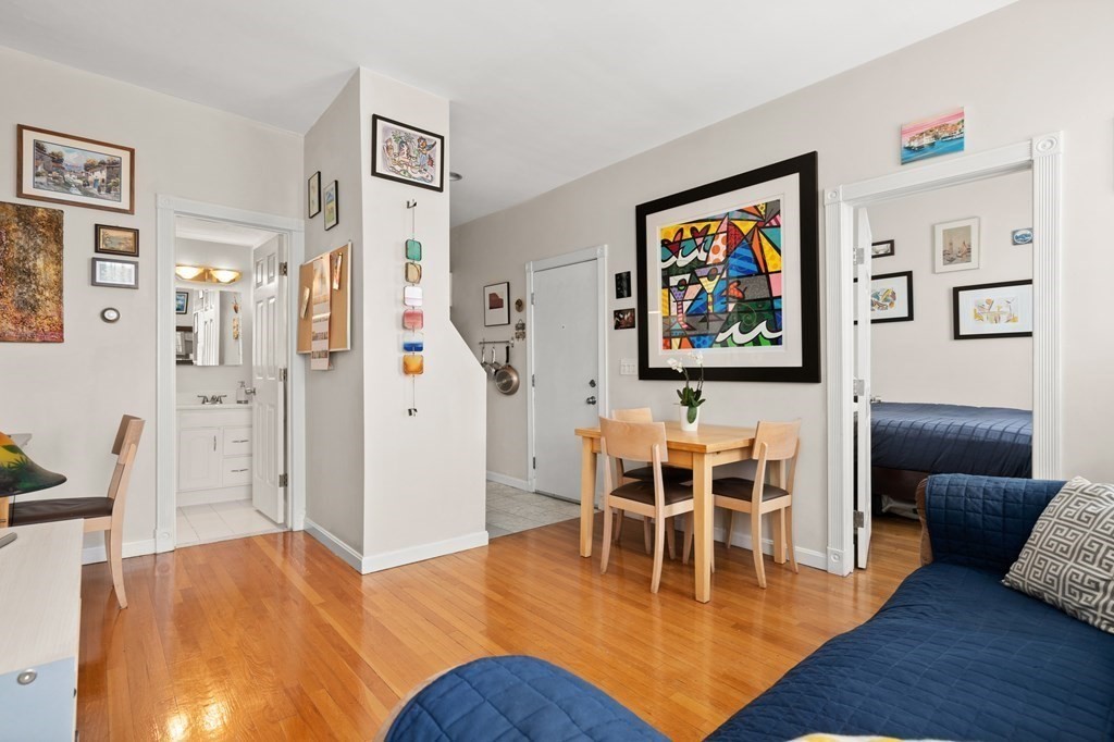 605 Massachusetts # 6 Property Photo 1